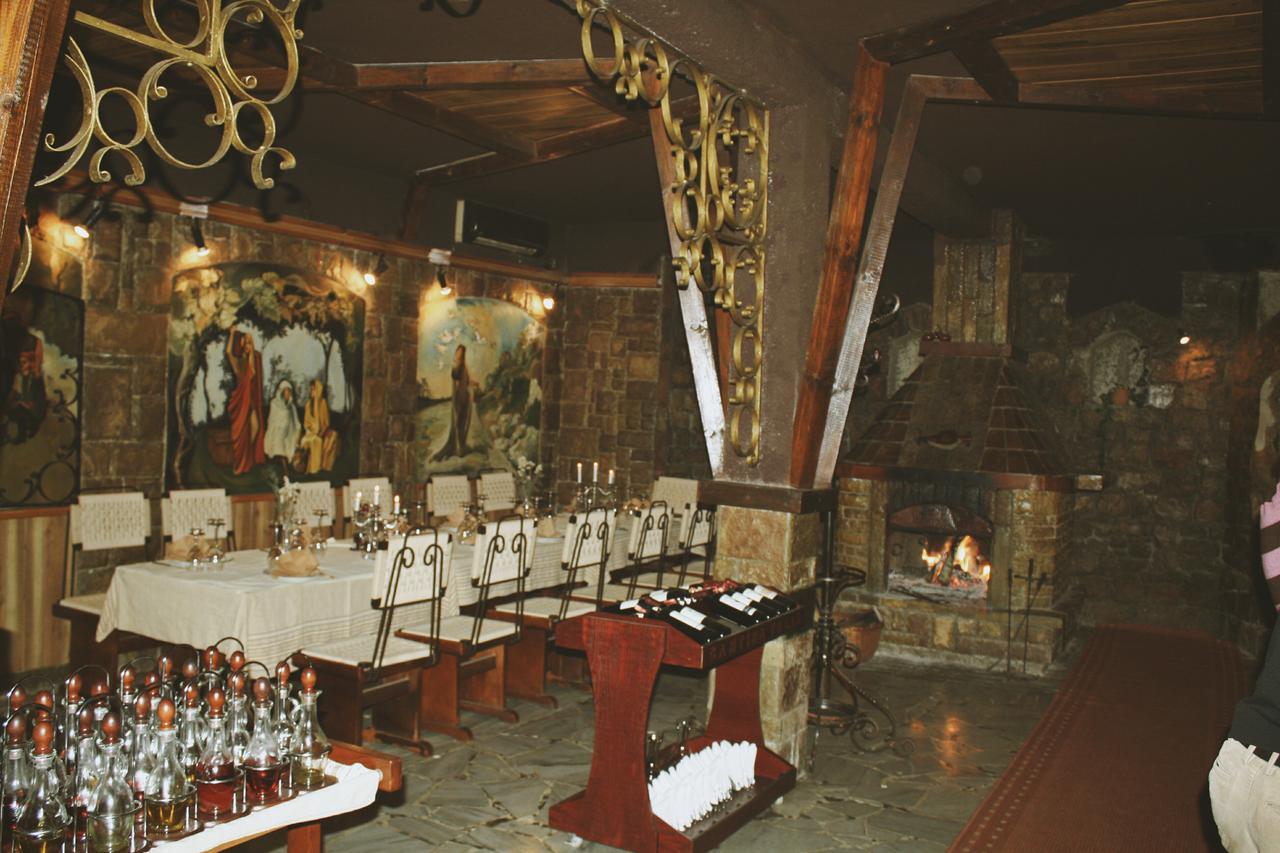 Hotel Legjenda Shkodër Exteriör bild